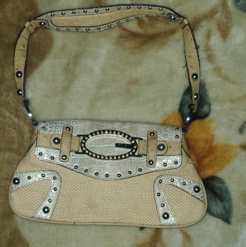 GUESS CLUTCH BAG